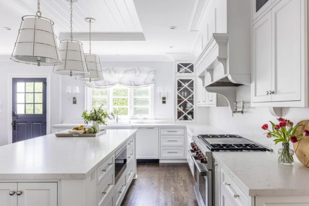 Family Friendly Colonial Kitchen Design