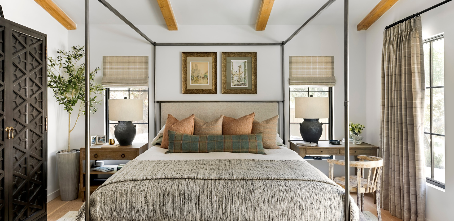T Bedroom